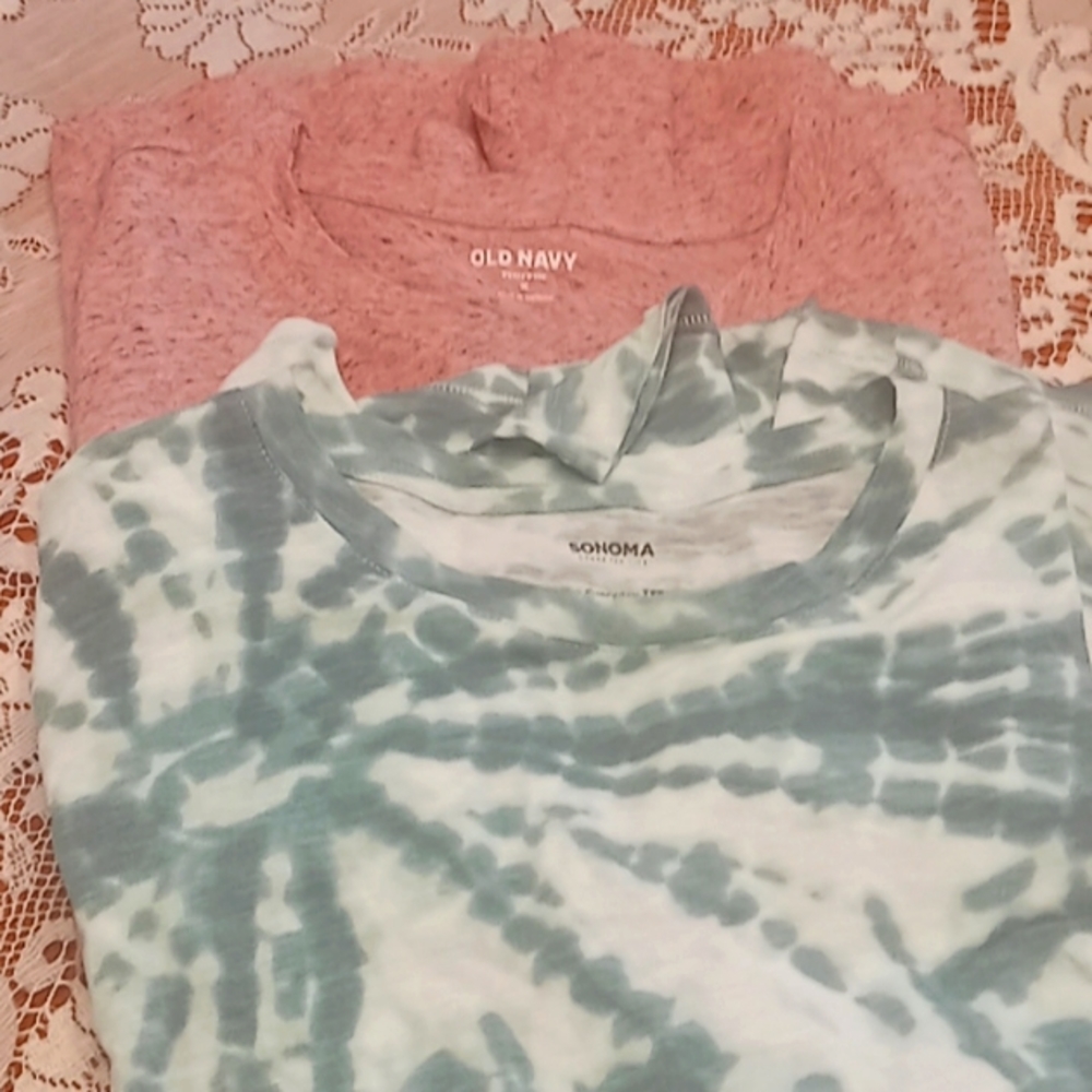 Women's t-shirts
